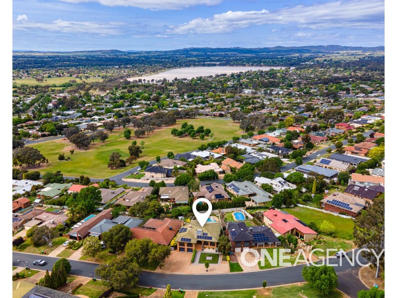 34 HENWOOD AVENUE, Kooringal NSW 2650
