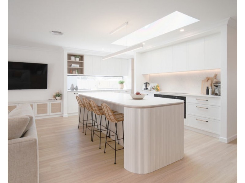 68 COPPABELLA DRIVE, Gobbagombalin NSW 2650