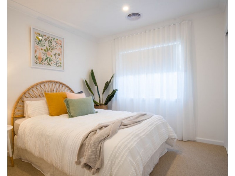 68 COPPABELLA DRIVE, Gobbagombalin NSW 2650