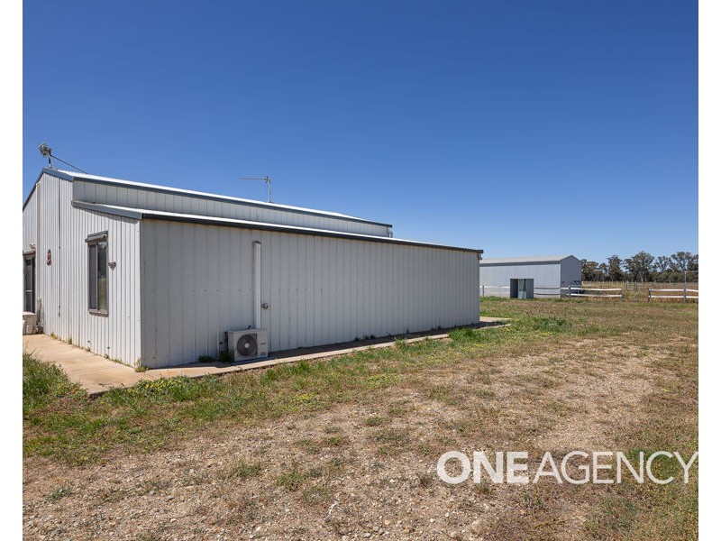 3245 CANOLA WAY, Coolamon NSW 2701