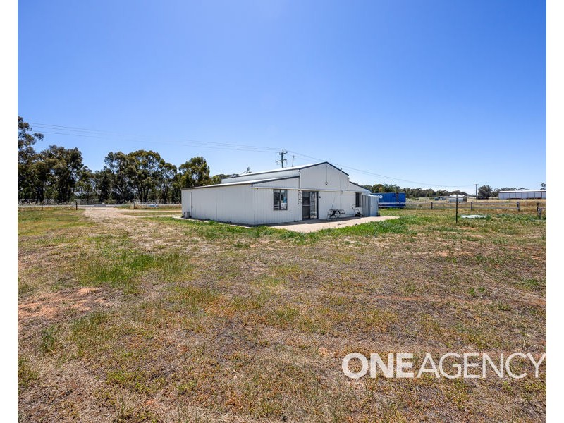 3245 CANOLA WAY, Coolamon NSW 2701