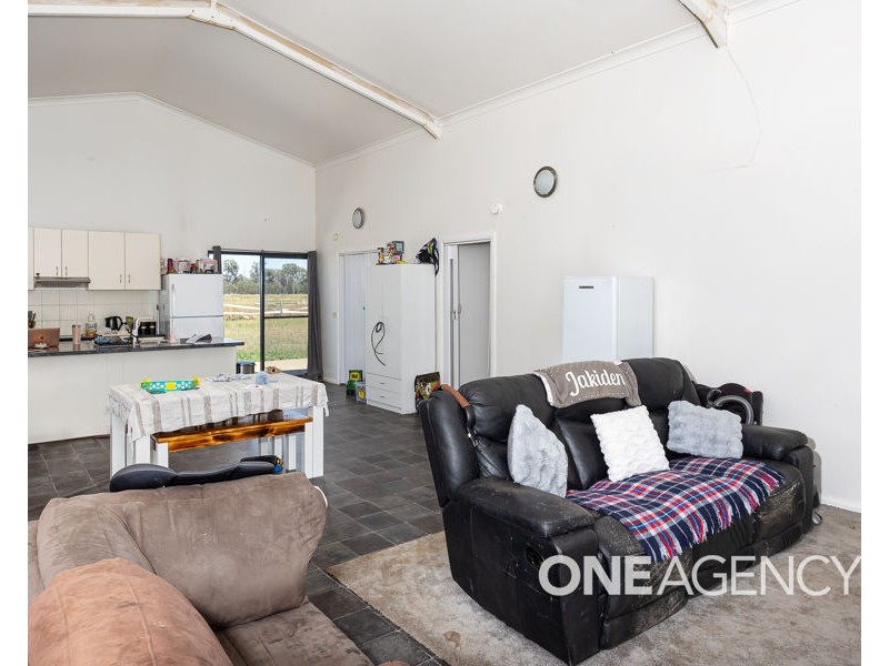 3245 CANOLA WAY, Coolamon NSW 2701