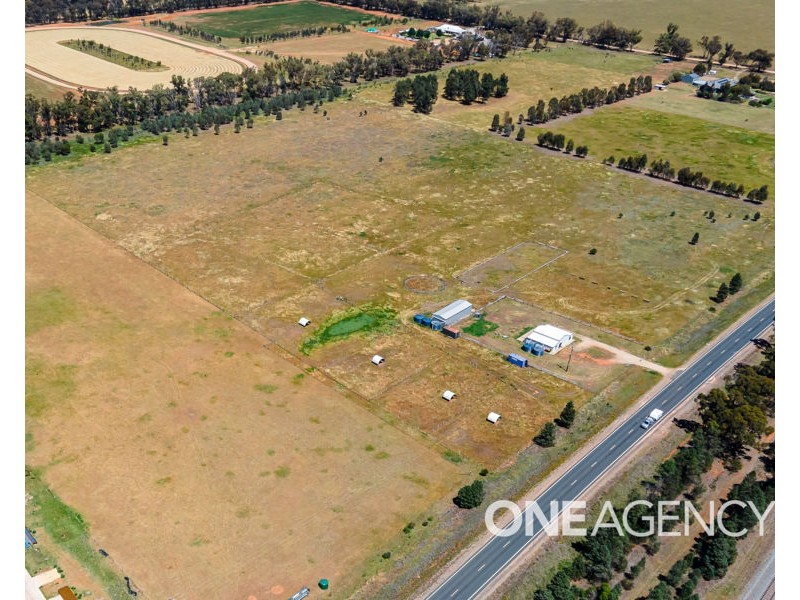 3245 CANOLA WAY, Coolamon NSW 2701