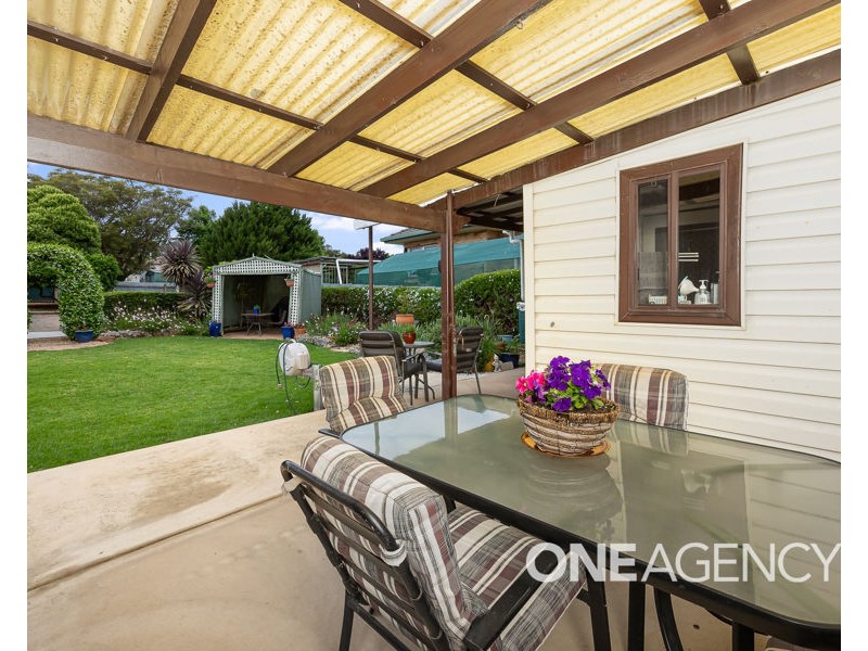 5 KOORA PLACE, Mount Austin NSW 2650