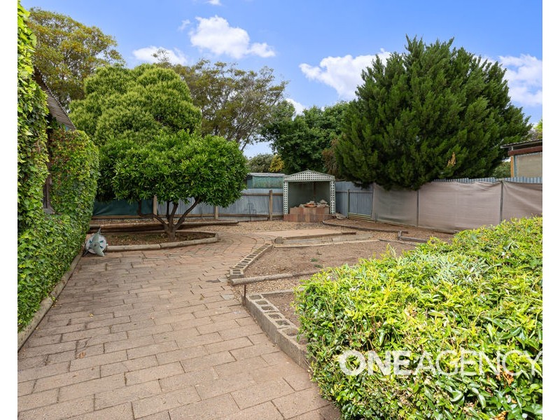 5 KOORA PLACE, Mount Austin NSW 2650