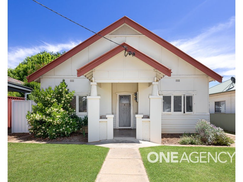 20 HEATH STREET, Turvey Park NSW 2650