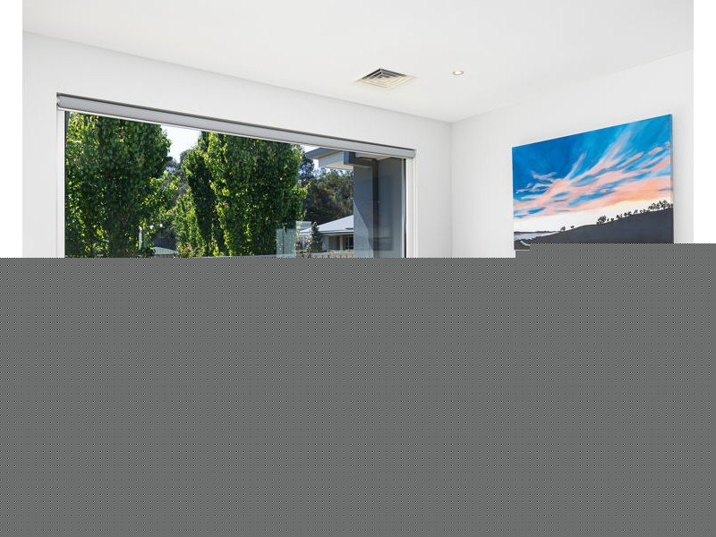 29 PLUNKETT DRIVE, Lake Albert NSW 2650