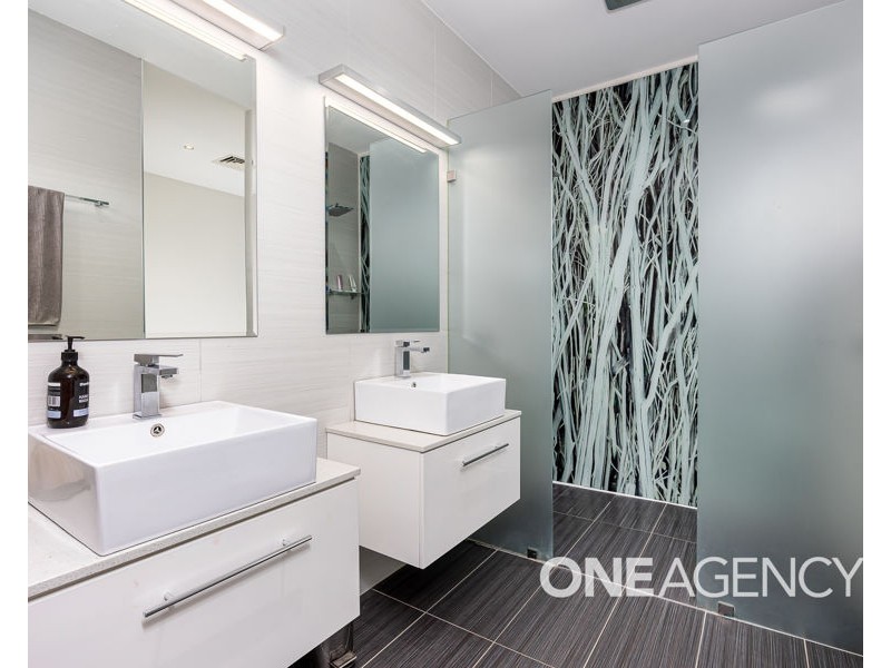 29 PLUNKETT DRIVE, Lake Albert NSW 2650