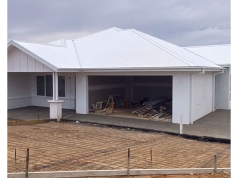 7 TOOLEYBUC STREET, Gobbagombalin NSW 2650