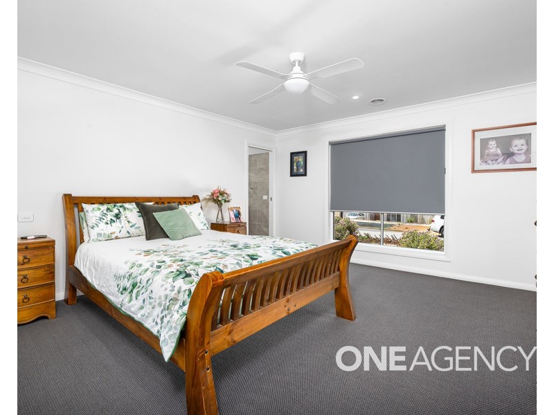 9 MAWSON RISE, Lloyd NSW 2650