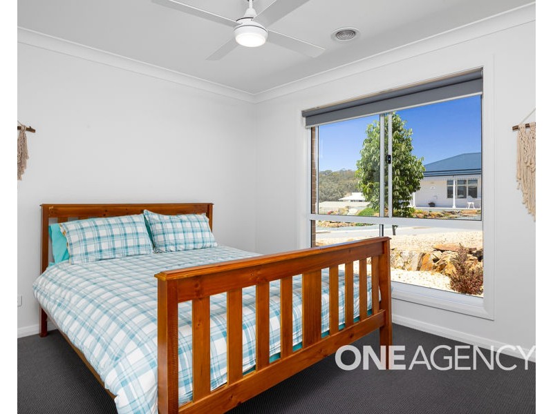 9 MAWSON RISE, Lloyd NSW 2650
