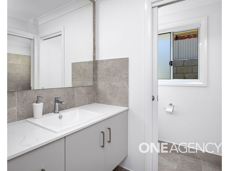 9 MAWSON RISE, Lloyd NSW 2650