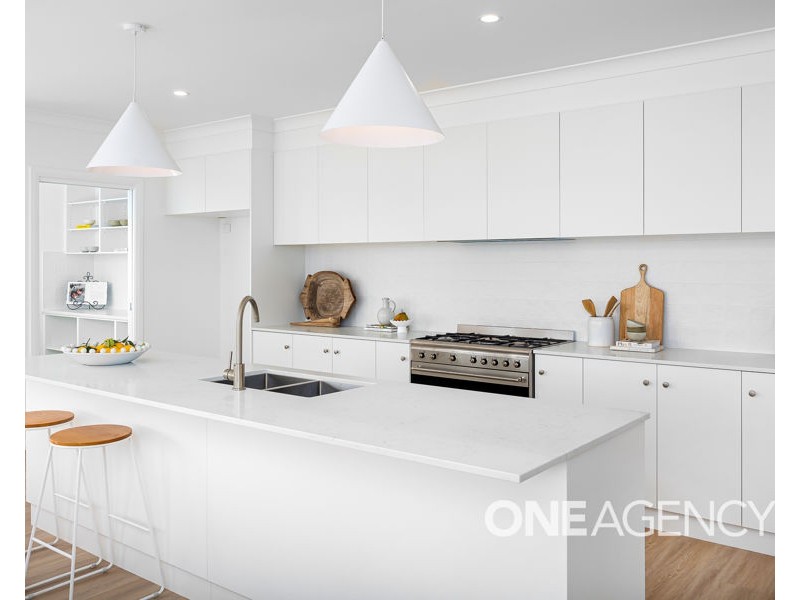 13 BURT STREET, Gobbagombalin NSW 2650