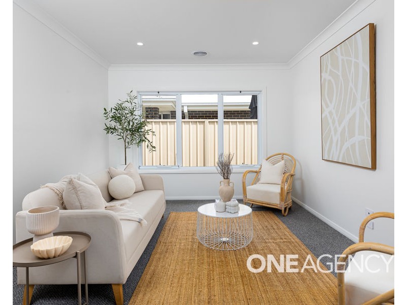 13 BURT STREET, Gobbagombalin NSW 2650