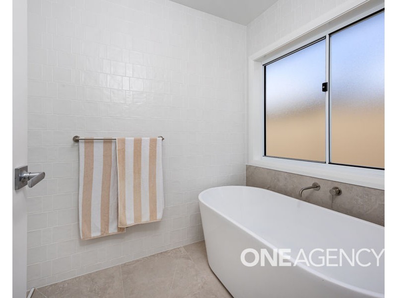 13 BURT STREET, Gobbagombalin NSW 2650