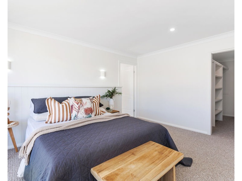 17 BURT STREET, Gobbagombalin NSW 2650