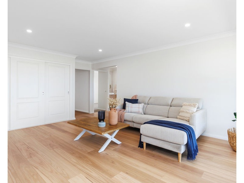 17 BURT STREET, Gobbagombalin NSW 2650