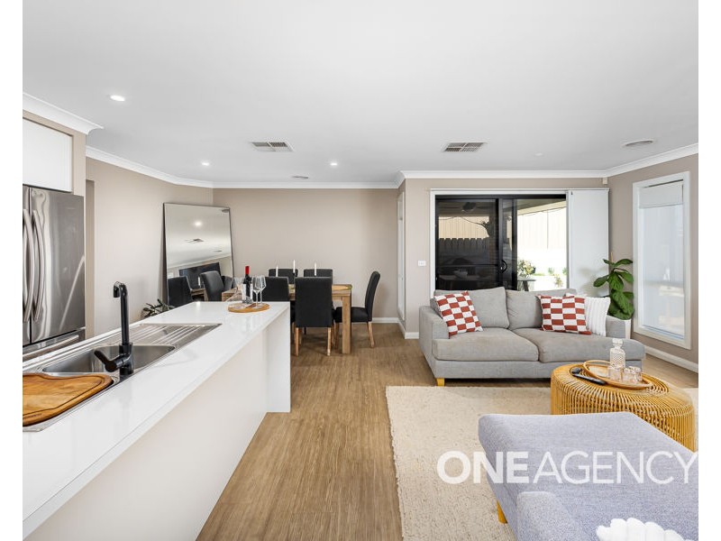 1/2 EXFORD LOOP, Bourkelands NSW 2650