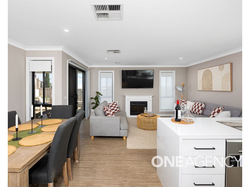 1/2 EXFORD LOOP, Bourkelands NSW 2650