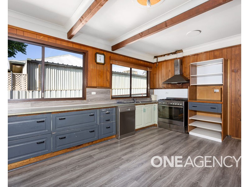 310 LAKE ALBERT ROAD, Kooringal NSW 2650