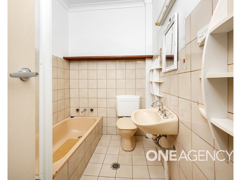 310 LAKE ALBERT ROAD, Kooringal NSW 2650