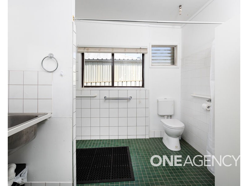 310 LAKE ALBERT ROAD, Kooringal NSW 2650