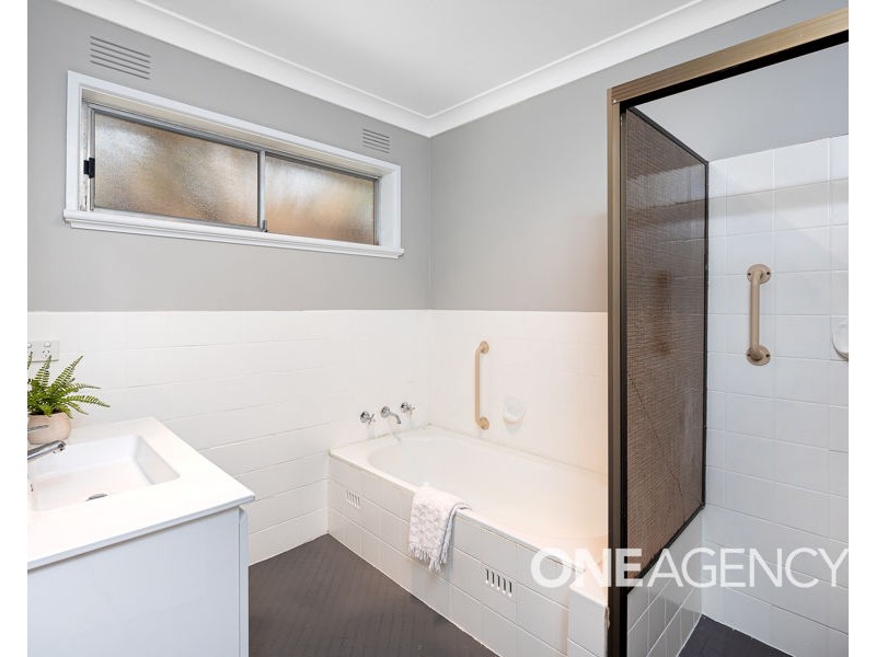 93 RAYE STREET, Tolland NSW 2650