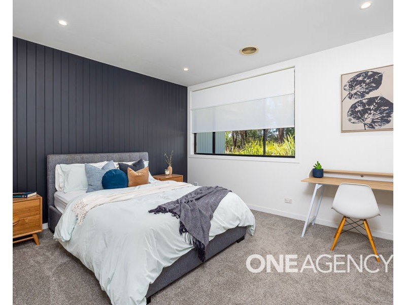 102 MITCHELL ROAD, Lake Albert NSW 2650