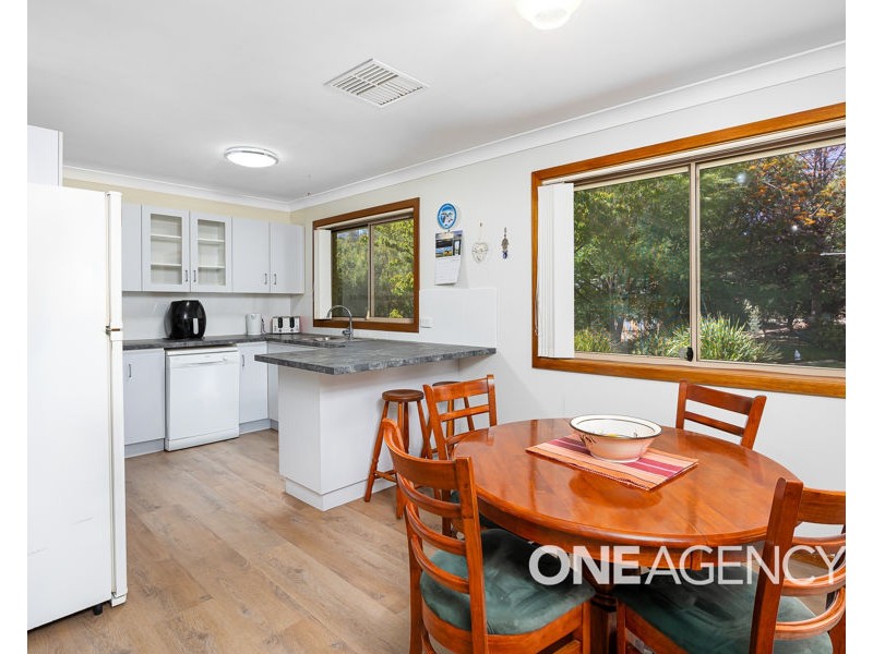8 DOMAN STREET, Estella NSW 2650