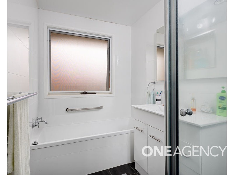 7 GOBORRA STREET, Glenfield Park NSW 2650