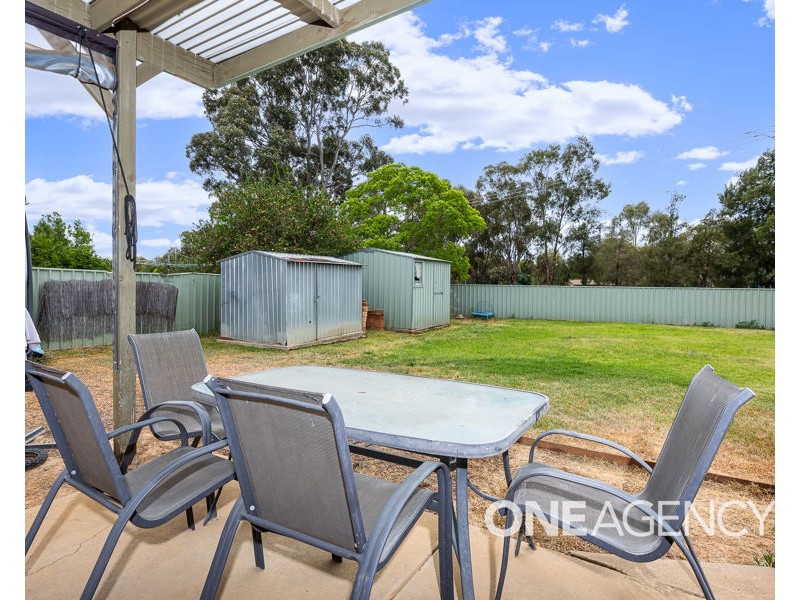 7 GOBORRA STREET, Glenfield Park NSW 2650