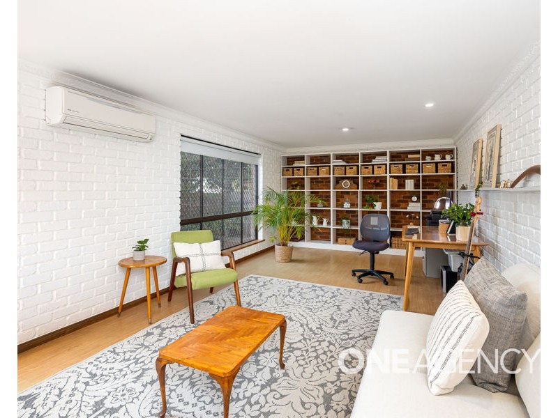 1 ANDREWS AVENUE, Kooringal NSW 2650