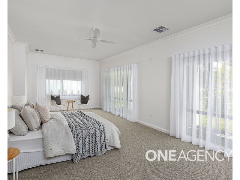 567 KOORINGAL ROAD, Lake Albert NSW 2650