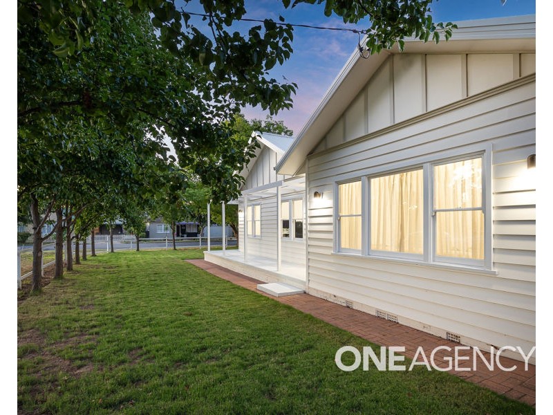 55 MEURANT AVENUE, Wagga Wagga NSW 2650