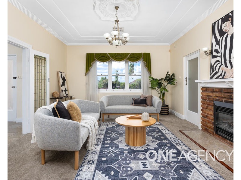 24 ATHOL STREET, Turvey Park NSW 2650