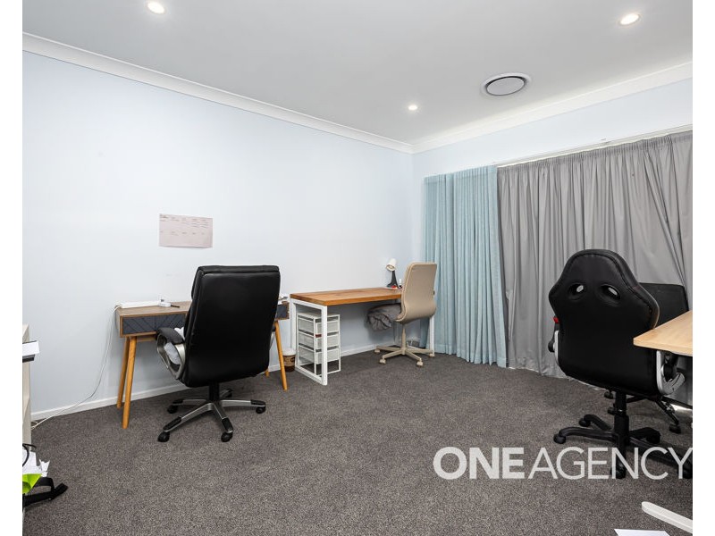 5 COOCOOK PLACE, Gobbagombalin NSW 2650