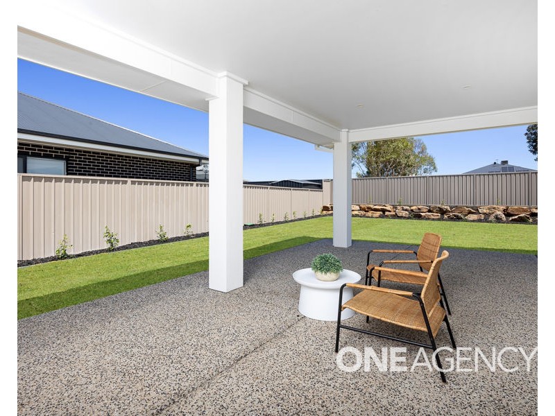 7 PEPPERCORN STREET, Gobbagombalin NSW 2650