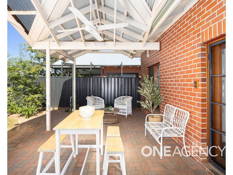 16 LINDSAY STREET, Turvey Park NSW 2650
