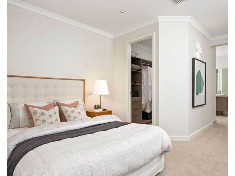 4 COOTAMUNDRA BOULEVARD, Gobbagombalin NSW 2650