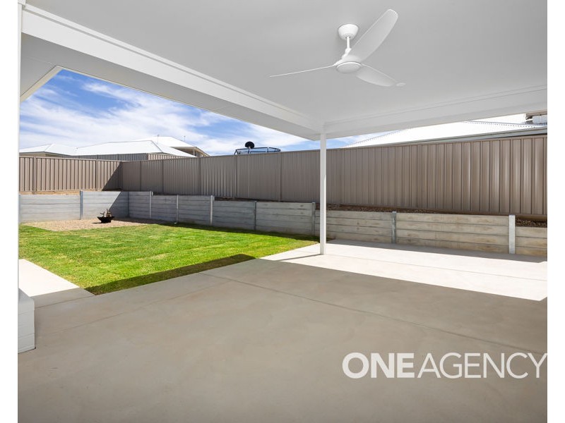 79 LINGIARI DRIVE, Lloyd NSW 2650