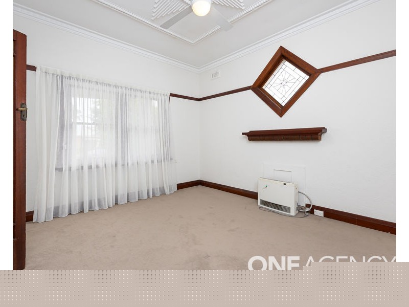 44 GRANDVIEW AVENUE, Turvey Park NSW 2650