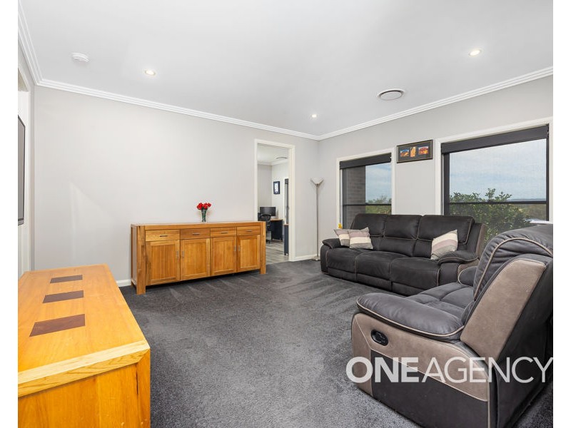 44 MATILDA CRESCENT, Gumly Gumly NSW 2652