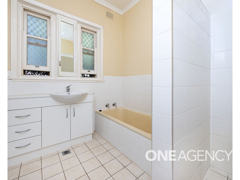 208 KINCAID STREET, Wagga Wagga NSW 2650