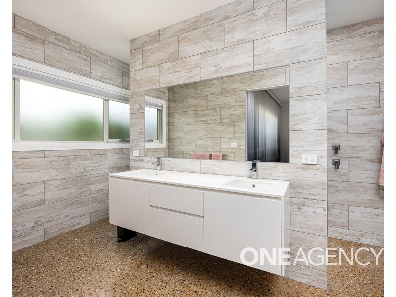 1 BELMORE PLACE, Tatton NSW 2650