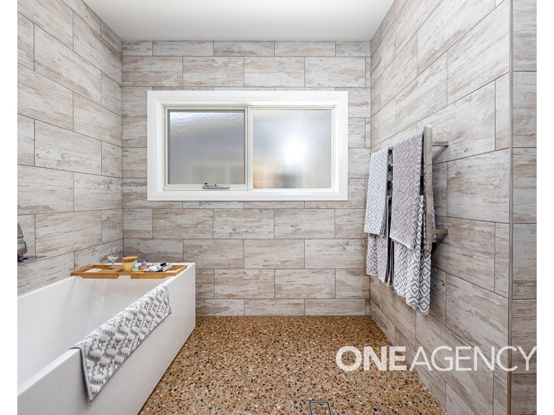 1 BELMORE PLACE, Tatton NSW 2650