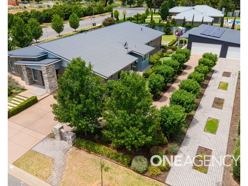 1 BELMORE PLACE, Tatton NSW 2650
