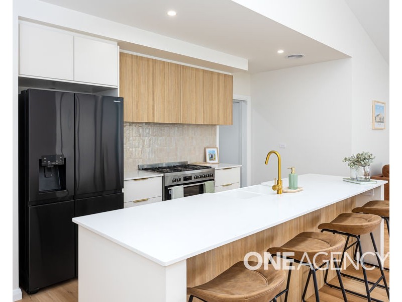 25 NOLAN STREET, Lloyd NSW 2650