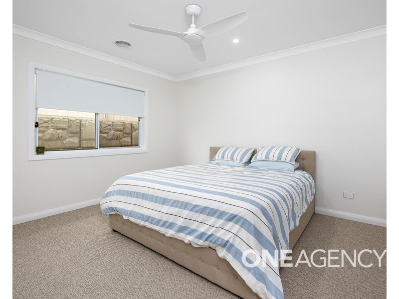25 NOLAN STREET, Lloyd NSW 2650