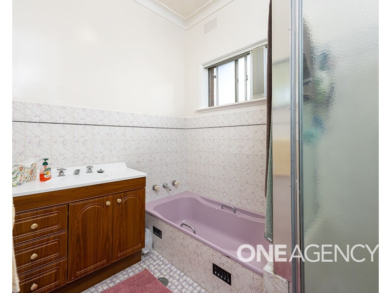 70 BEST STREET, Wagga Wagga NSW 2650