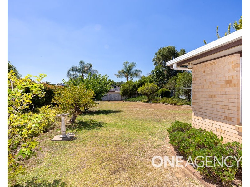 59 INGLIS STREET, Lake Albert NSW 2650